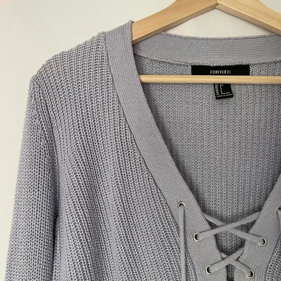 Forever 21 baby blue knit sweater v-neck style lace up front women's size small - Picture 3 of 9
